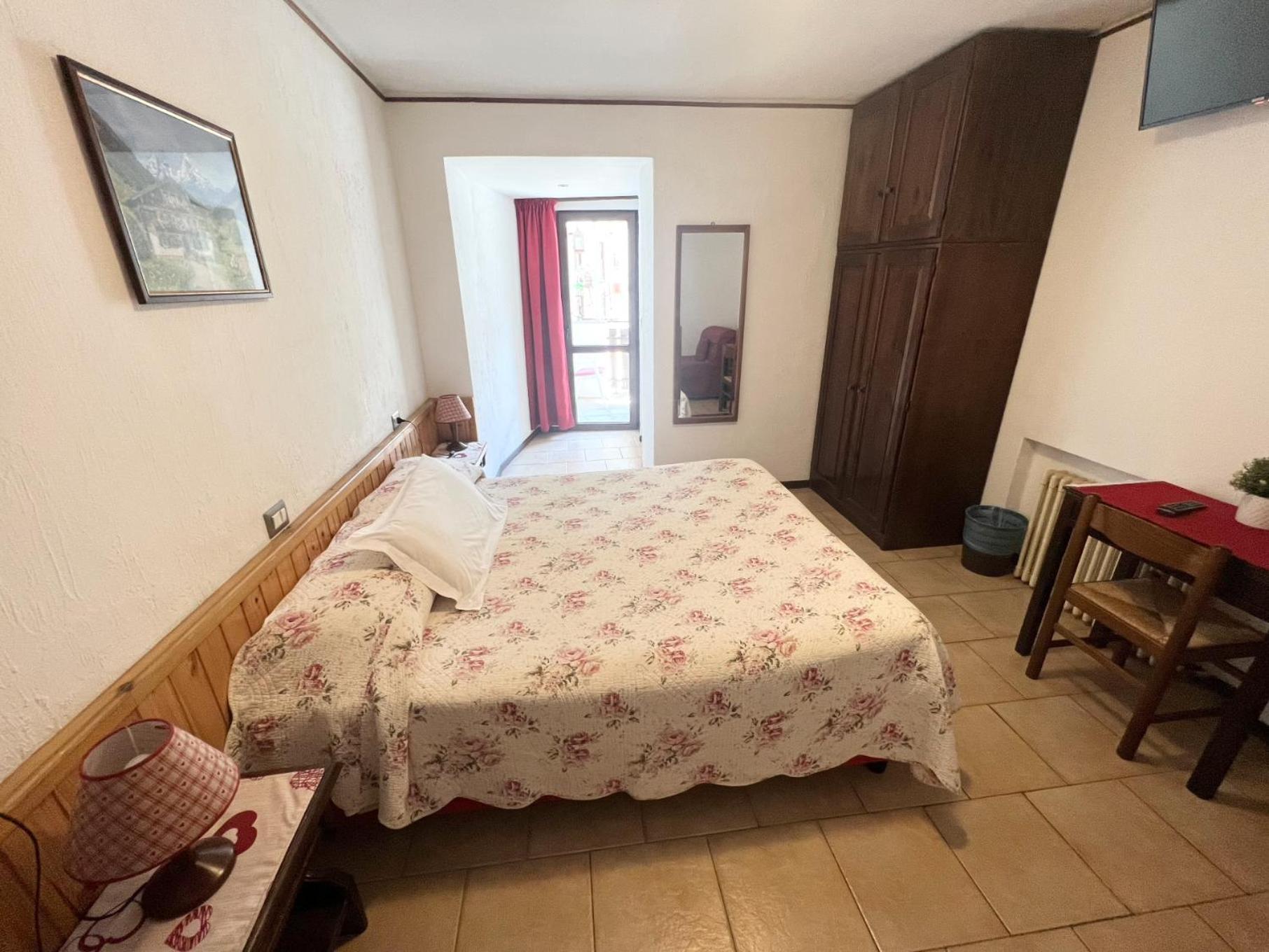 Hotel Villa Cary Oulx Zewnętrze zdjęcie